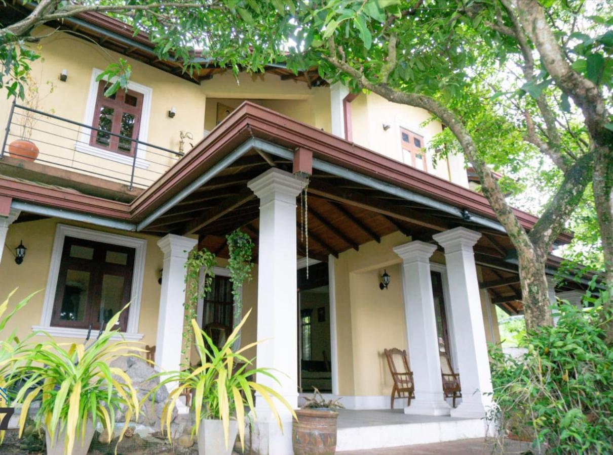 Airport Villa D 87 Katunayaka Exterior foto